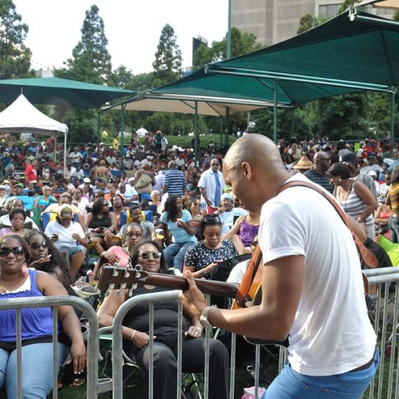 Wednesday Wind Down at Centennial Olympic Park, Atlanta GA - photo by Omar Gattis