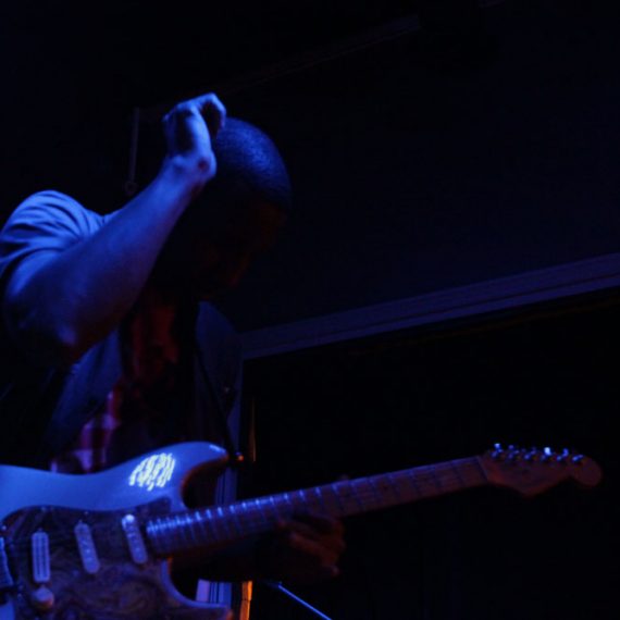 Elliot Holden - BQE Restaurant and Lounge - Urban Guitar Tuesdays (photo by Rudolph Horner)